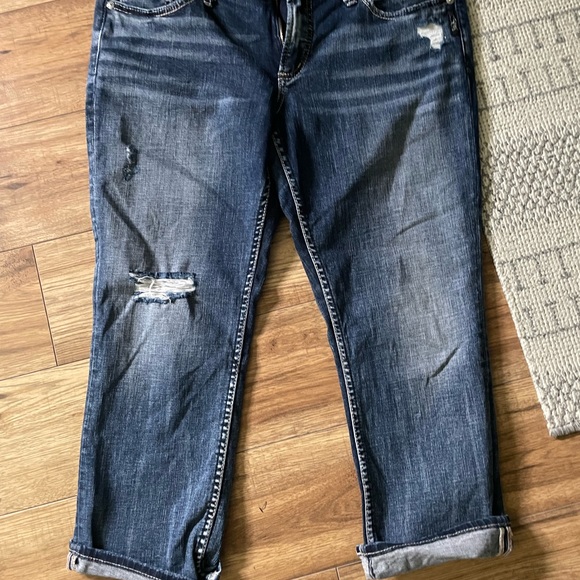 Elyse Capri Silver Jeans Crop - Picture 3 of 3